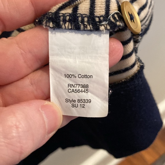 2/$30 💙 J Crew perfect fit cardigan 💙 small 💙 navy cream stripes - Picture 5 of 7